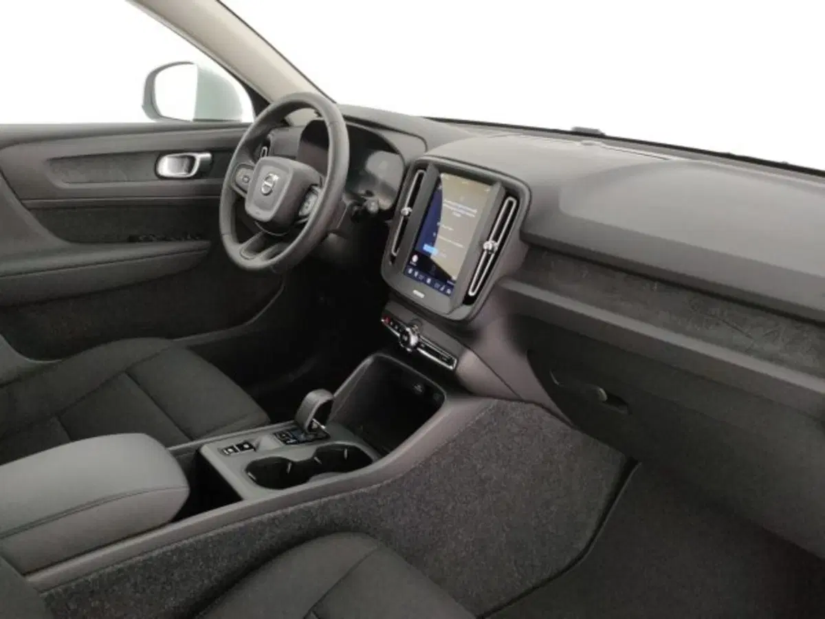 Volvo XC40 nuova a Modena (12)