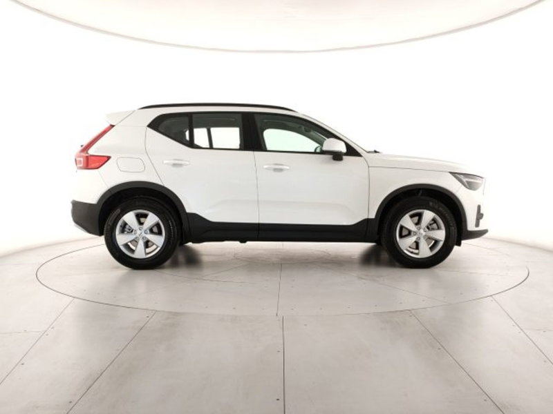 Volvo XC40 nuova a Modena (6)