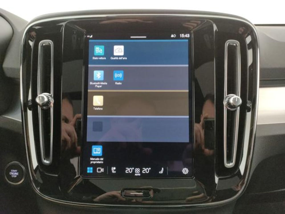 Volvo XC40 nuova a Modena (15)
