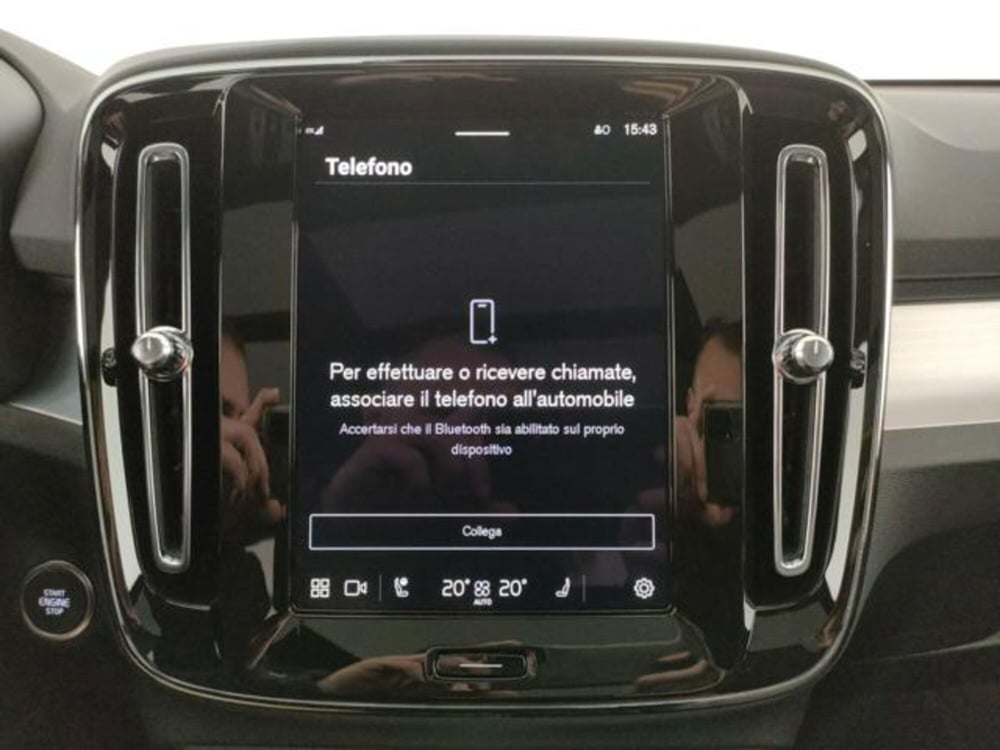 Volvo XC40 nuova a Modena (17)