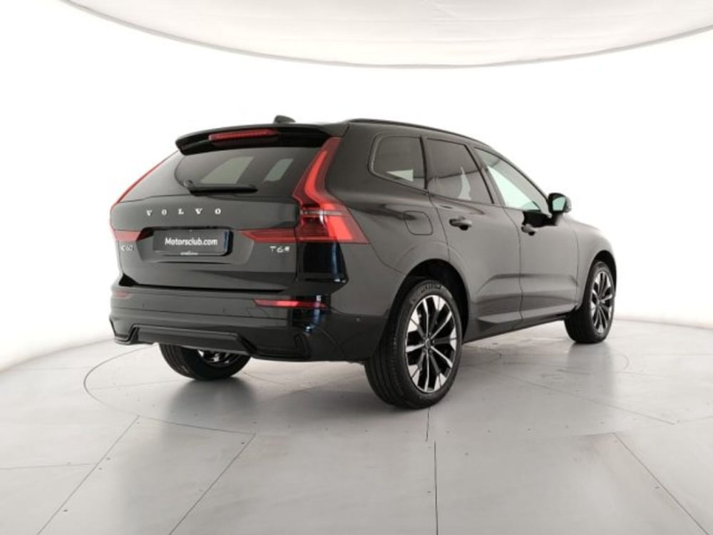 Volvo XC60 nuova a Modena (5)