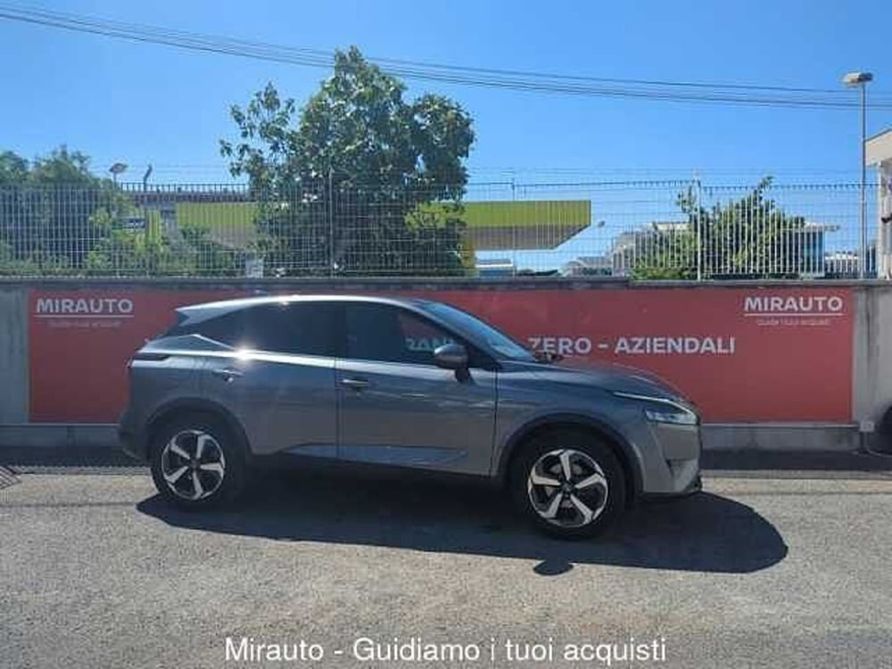 Nissan Qashqai usata a Roma