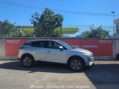 Nissan Qashqai 1.3 DIG-T 140 CV Acenta Premium del 2022 usata a Roma
