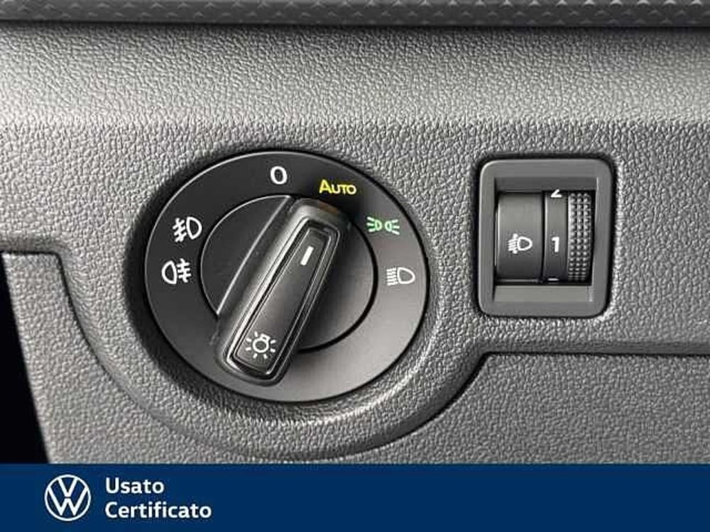 Volkswagen T-Cross usata a Vicenza (13)