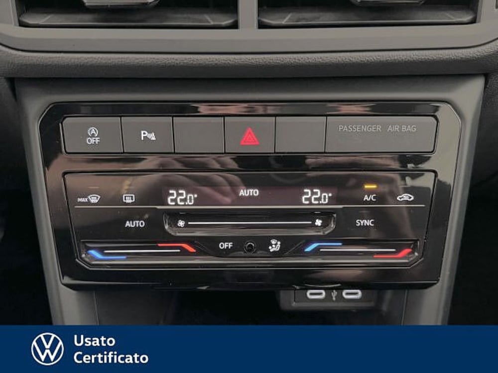 Volkswagen T-Cross usata a Vicenza (17)