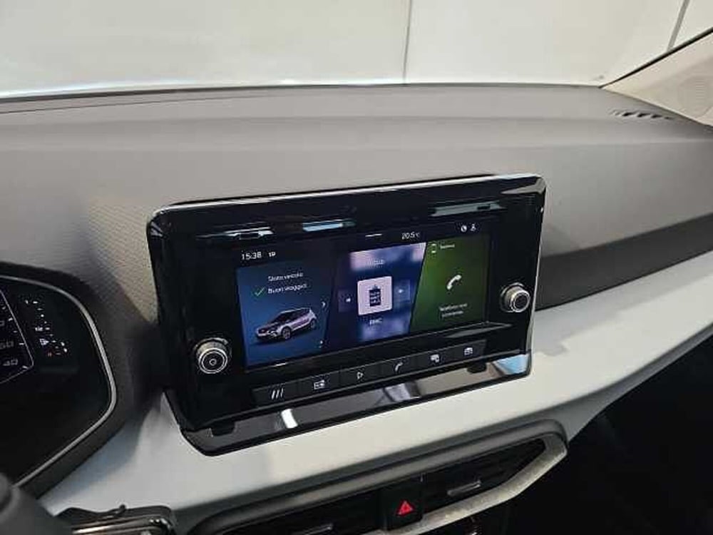 SEAT Arona usata a Lecco (19)