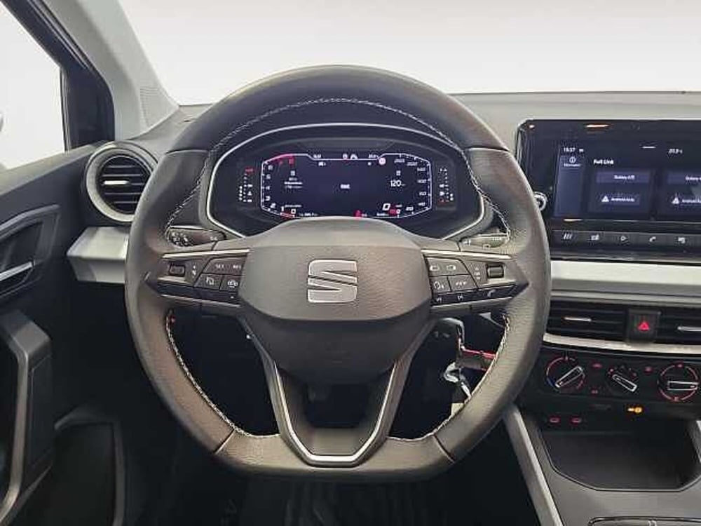 SEAT Arona usata a Lecco (9)