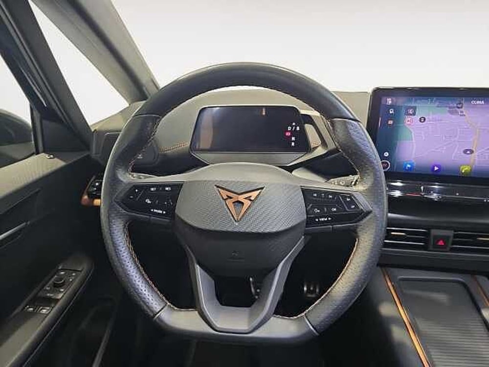 Cupra Born usata a Lecco (11)