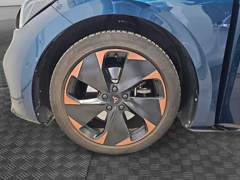 Cupra Born usata a Lecco (14)