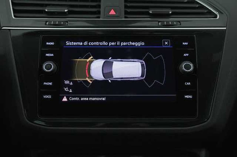 Volkswagen Tiguan usata a Como (17)