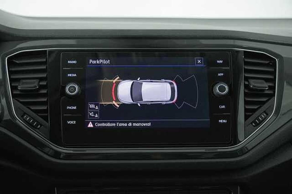 Volkswagen T-Roc usata a Como (12)
