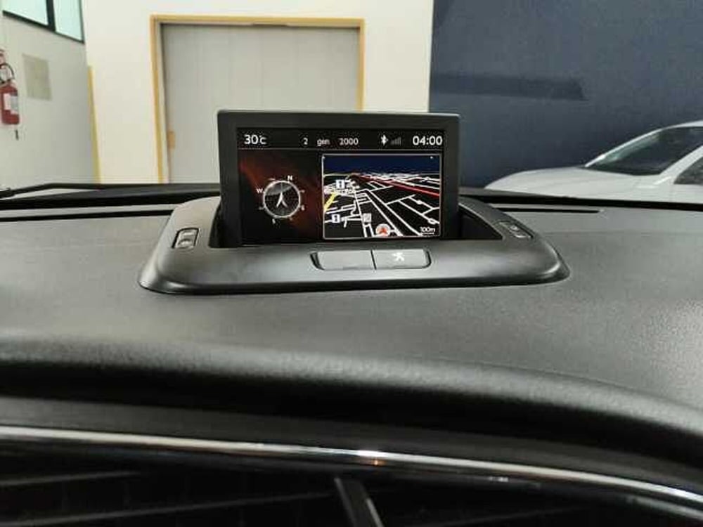 Peugeot 3008 usata a Lecce (11)