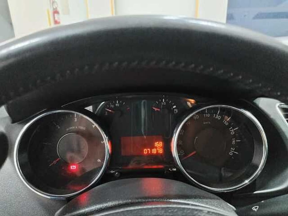 Peugeot 3008 usata a Lecce (8)