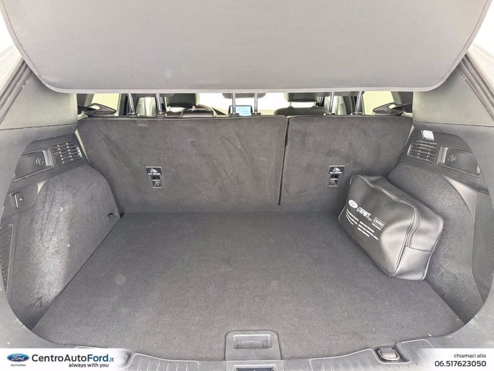 Ford Kuga usata a Roma (11)