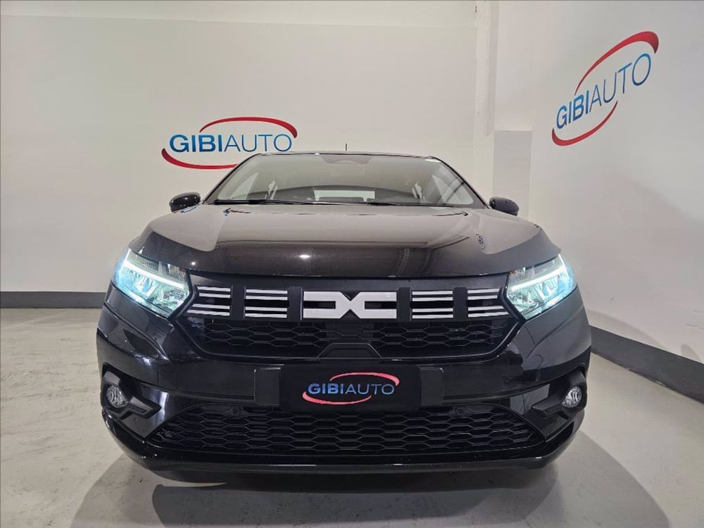 Dacia Sandero usata a Palermo (3)