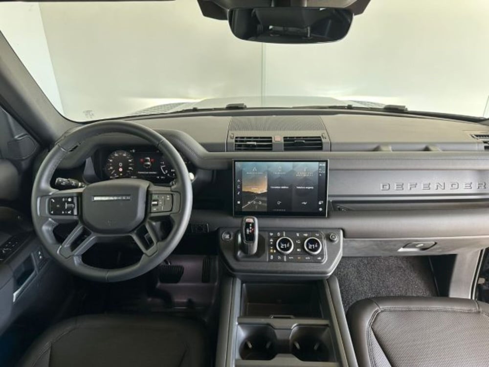 Land Rover Defender usata a Modena (4)