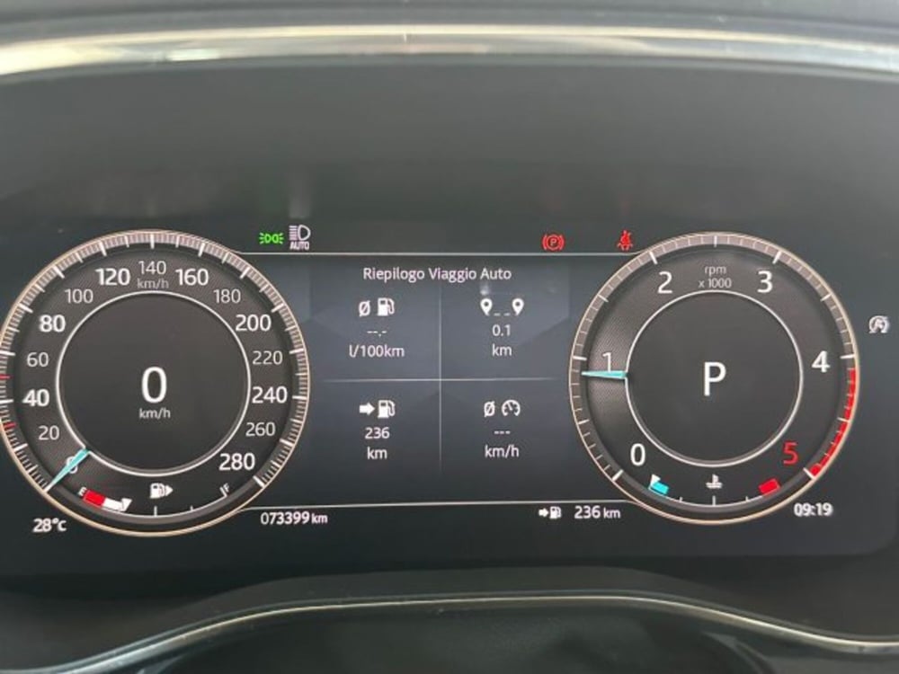 Jaguar F-Pace usata a Modena (11)