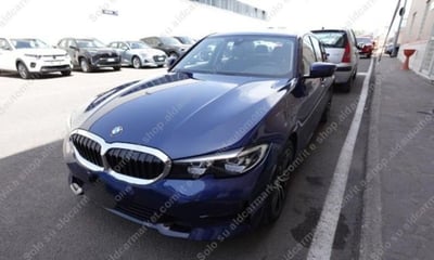 BMW Serie 3 320i Sport del 2021 usata a Tricase