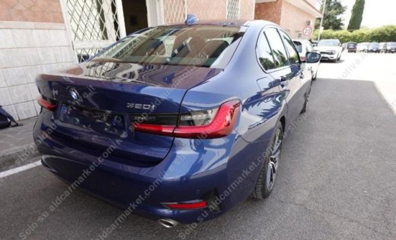 BMW Serie 3 usata a Lecce (2)