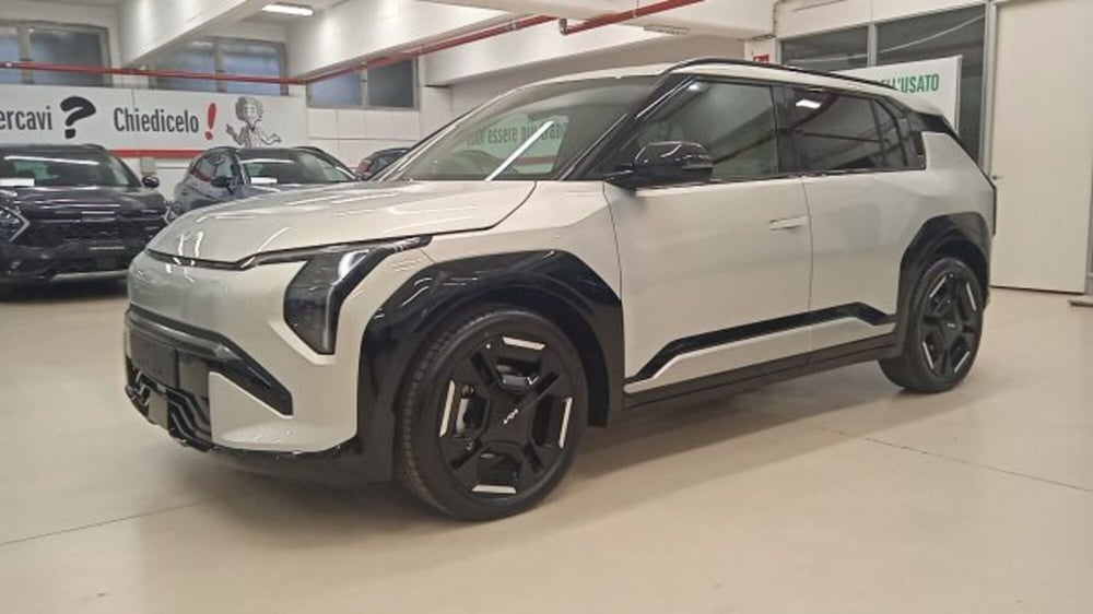 Kia EV3 nuova a Torino (2)