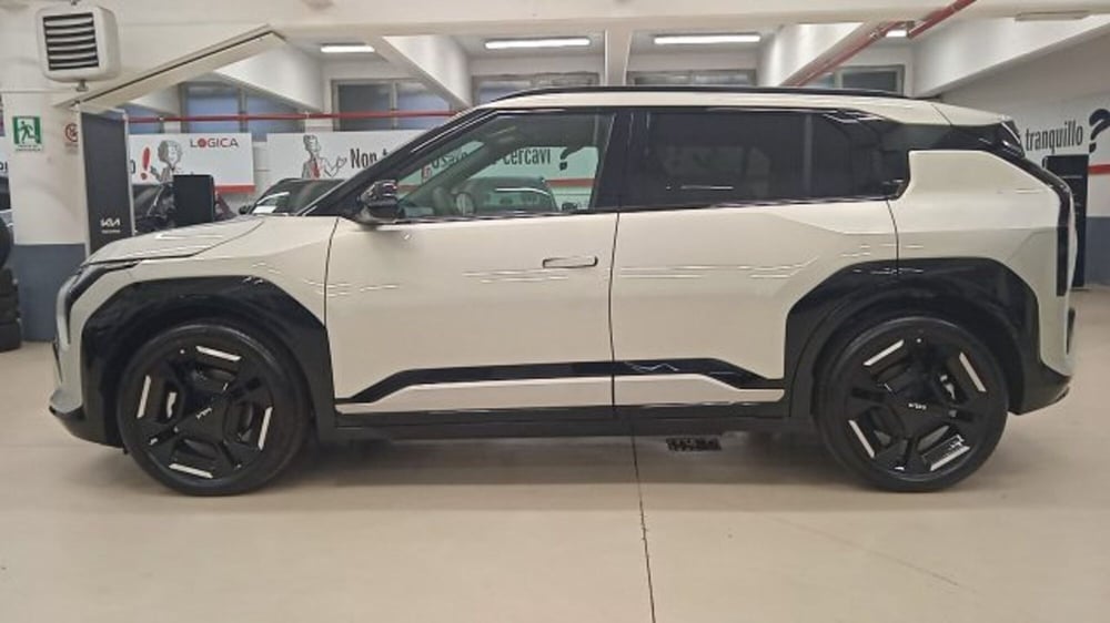 Kia EV3 nuova a Torino (3)