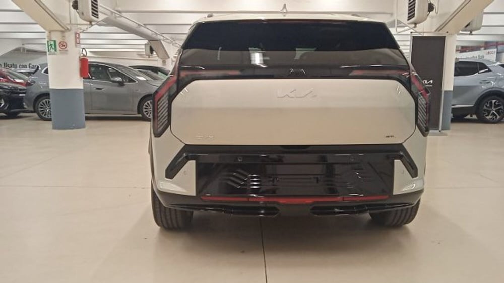 Kia EV3 nuova a Torino (4)