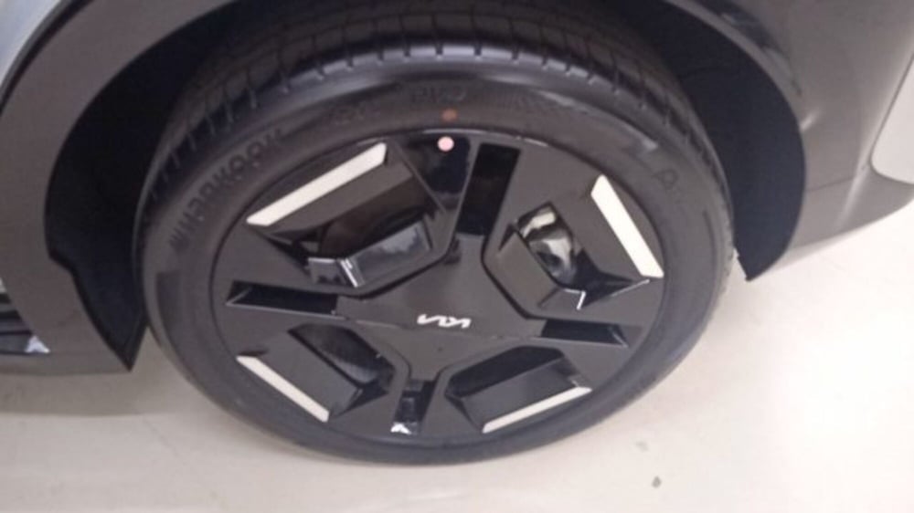 Kia EV3 nuova a Torino (9)