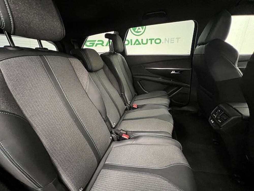 Peugeot 5008 usata a Alessandria (16)