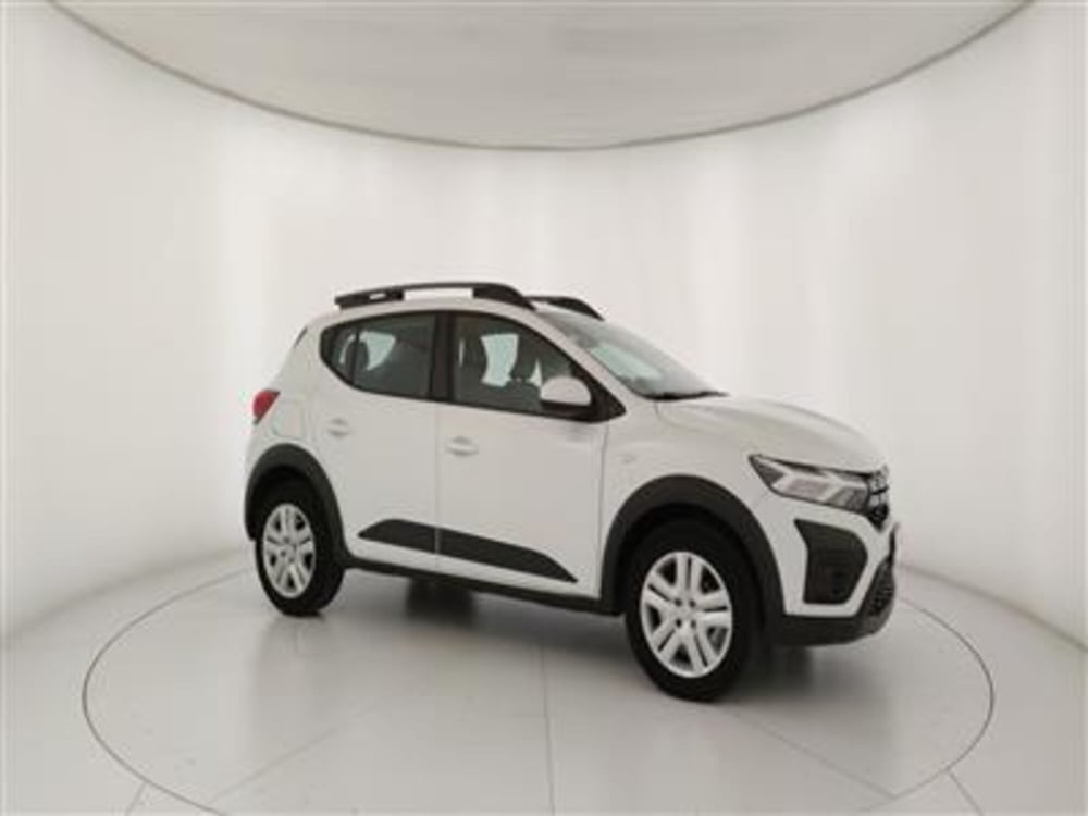 Dacia Sandero Stepway usata a Bari (10)