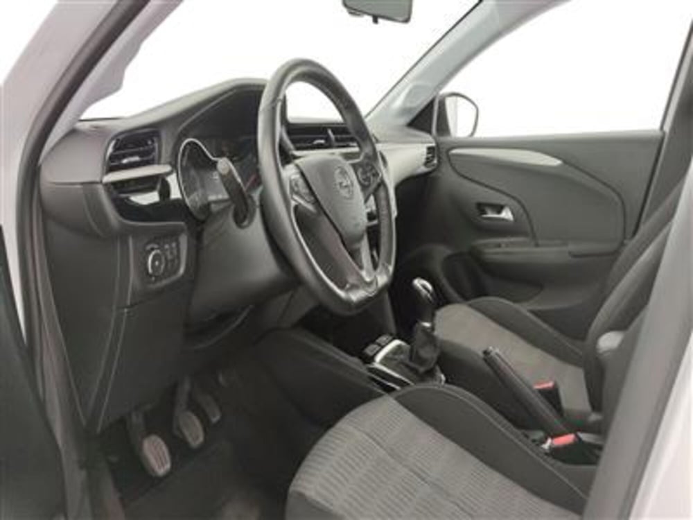 Opel Corsa usata a Bari (14)