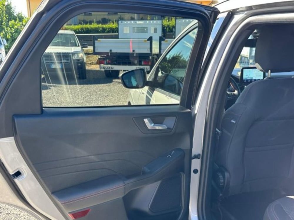 Ford Kuga usata a Lucca (12)