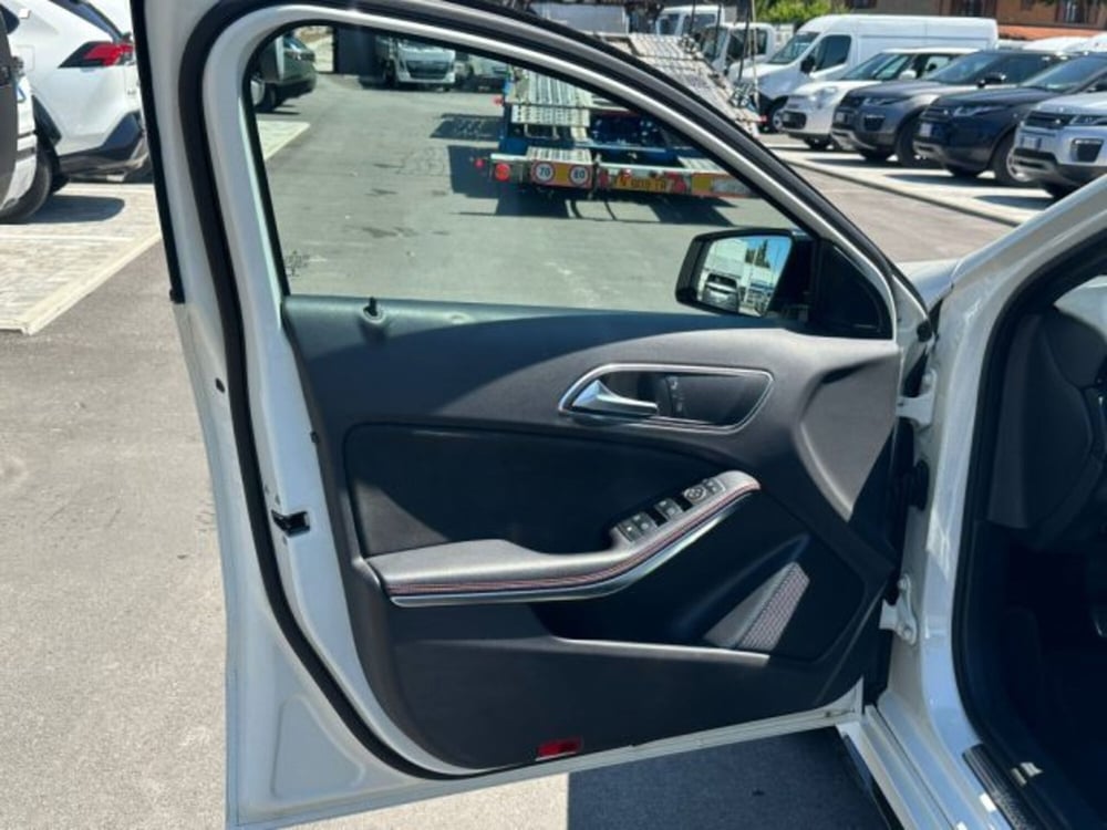 Mercedes-Benz Classe A usata a Lucca (10)