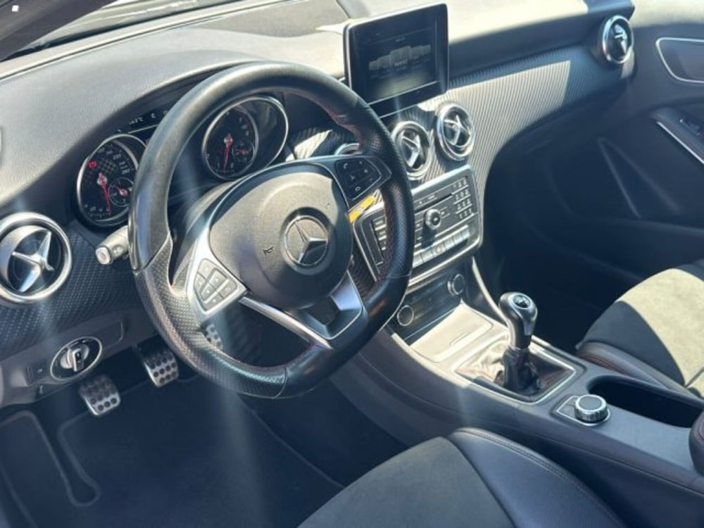 Mercedes-Benz Classe A usata a Lucca (13)