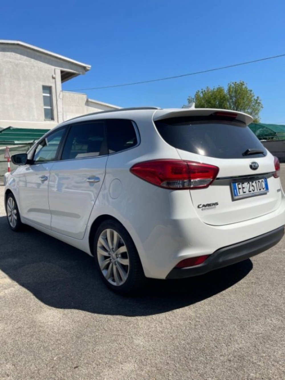 Kia Carens usata a Novara (5)