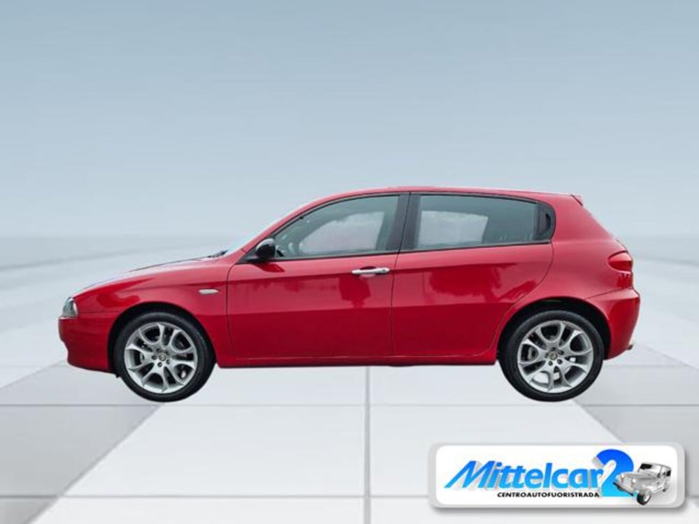 Alfa Romeo 147 usata a Udine (5)