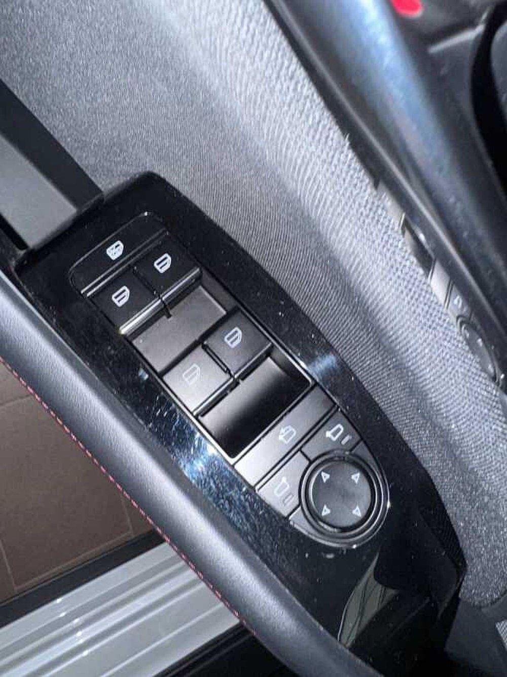 Mazda Mazda3 Hatchback usata a Brescia (15)
