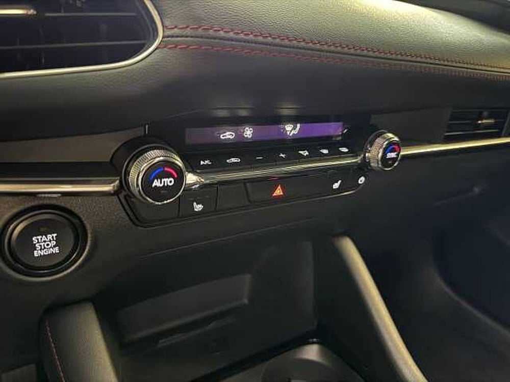 Mazda Mazda3 Hatchback usata a Brescia (17)