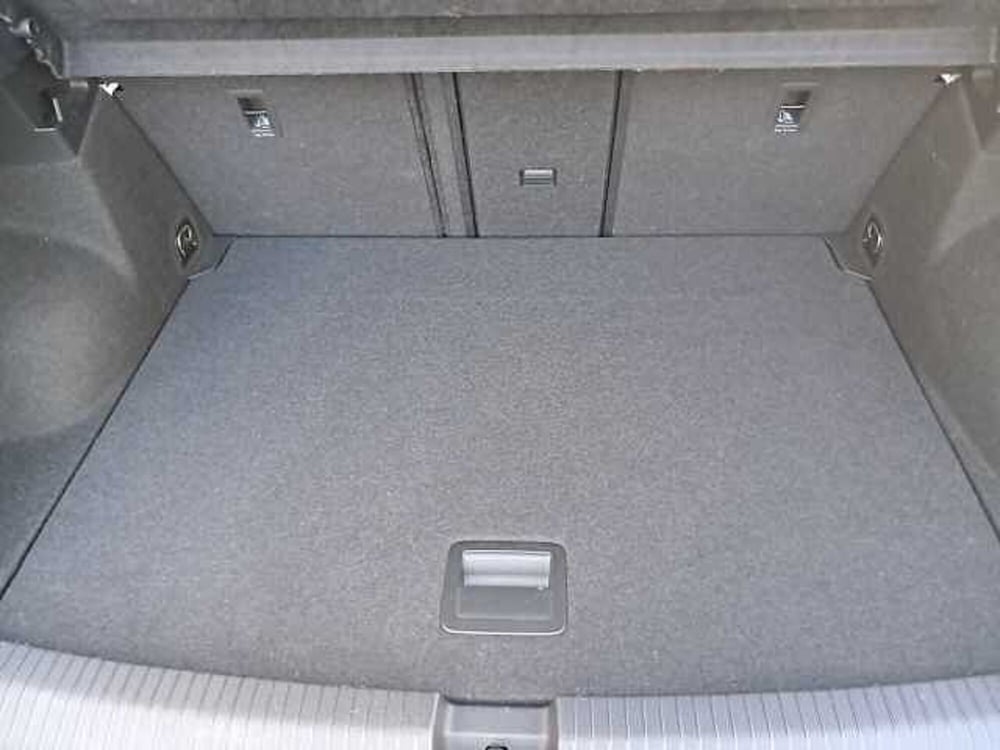 Volkswagen T-Roc usata a Ravenna (12)