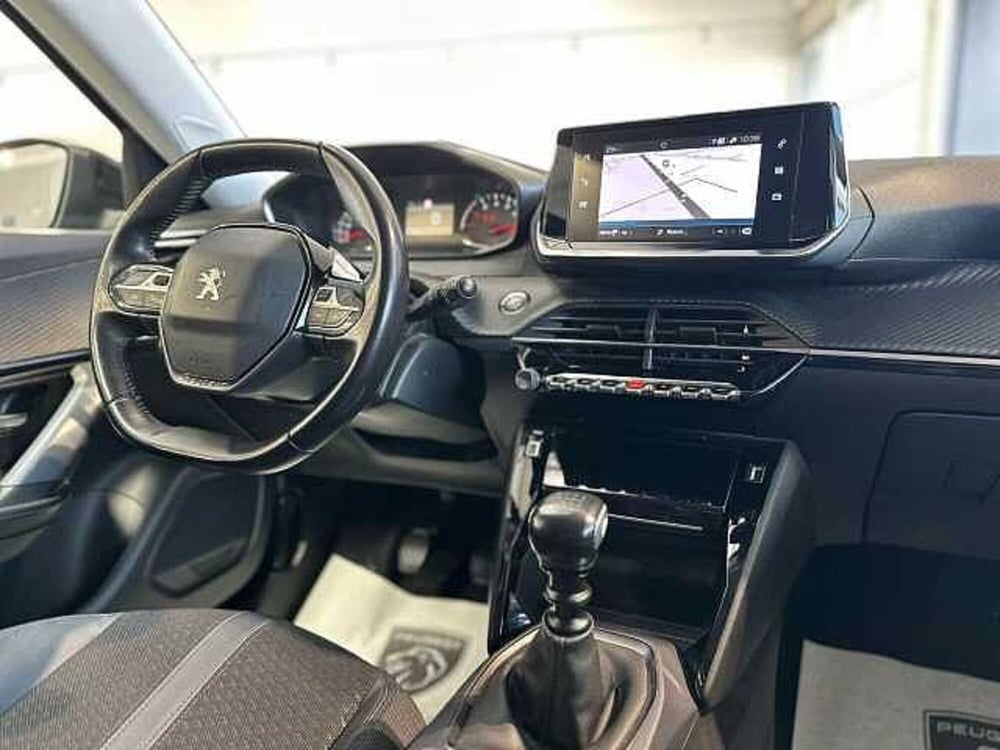 Peugeot 2008 usata a Venezia (11)