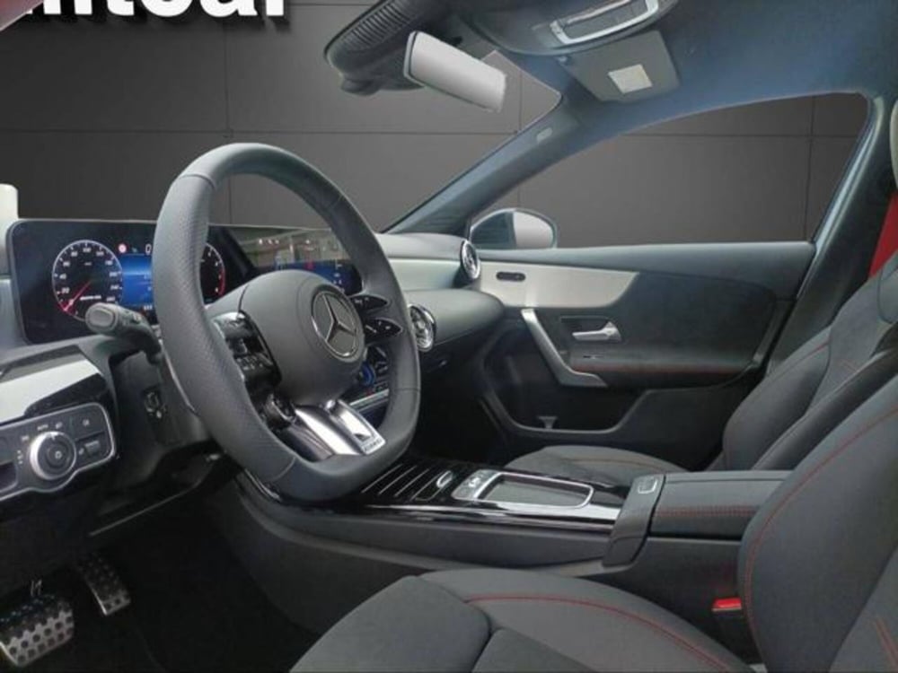 Mercedes-Benz Classe A usata a Milano (14)