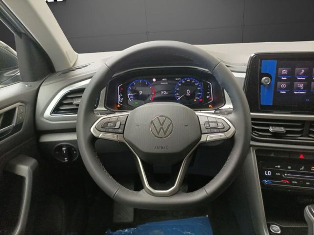 Volkswagen T-Roc nuova a Milano (13)
