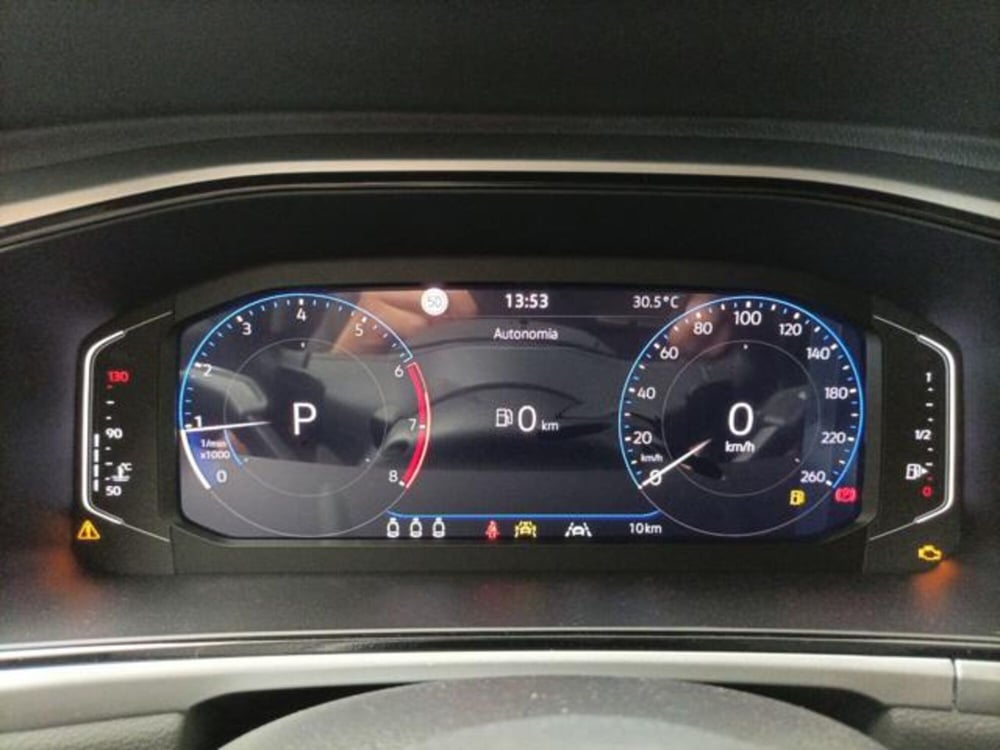Volkswagen T-Roc nuova a Milano (15)