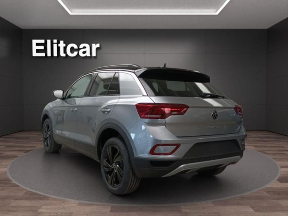 Volkswagen T-Roc nuova a Milano (5)