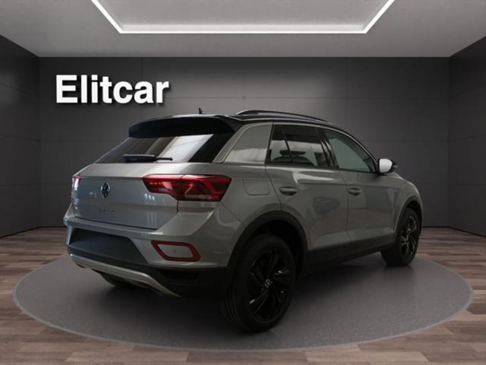 Volkswagen T-Roc nuova a Milano (6)