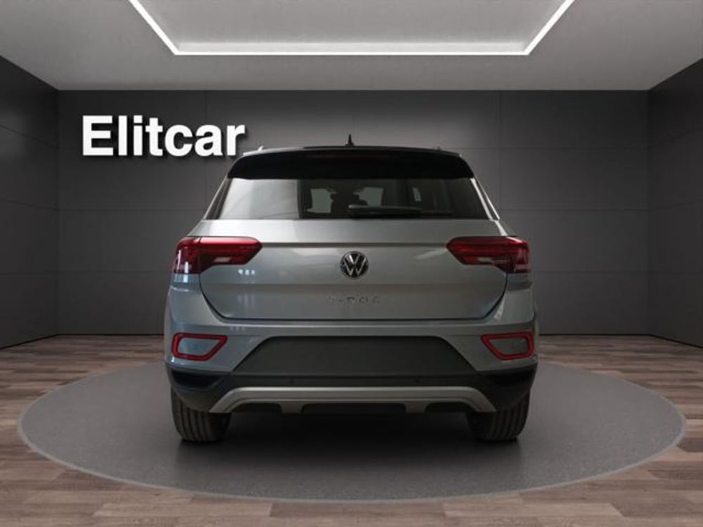 Volkswagen T-Roc nuova a Milano (7)