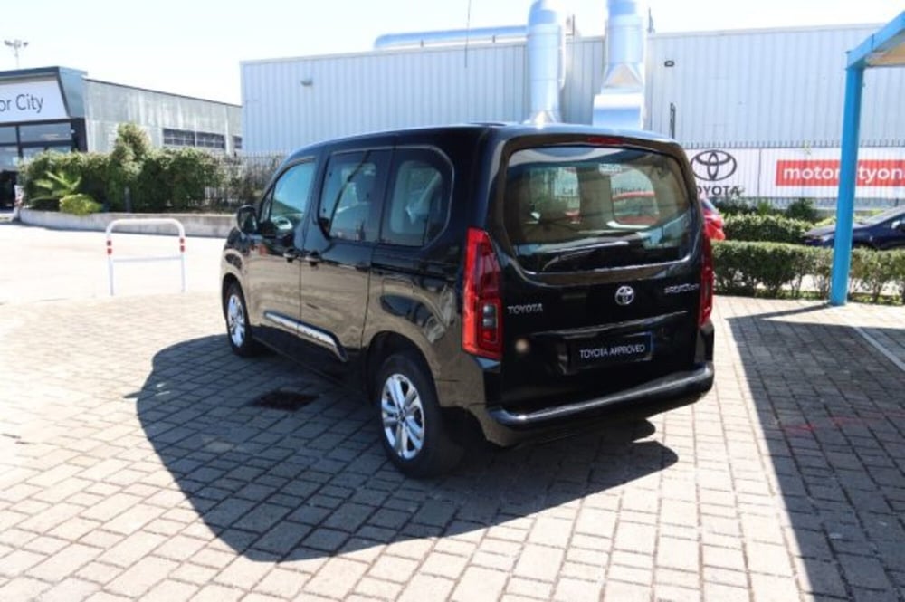 Toyota Proace City Verso usata a Roma (4)