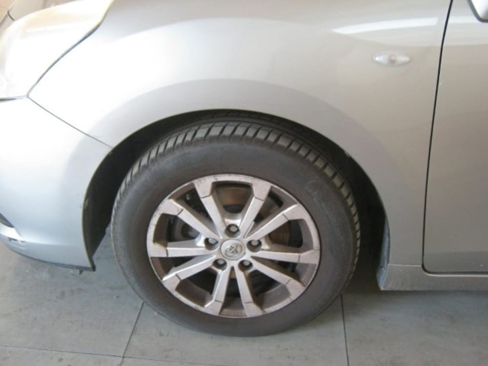 Toyota Verso usata a Ascoli Piceno (13)