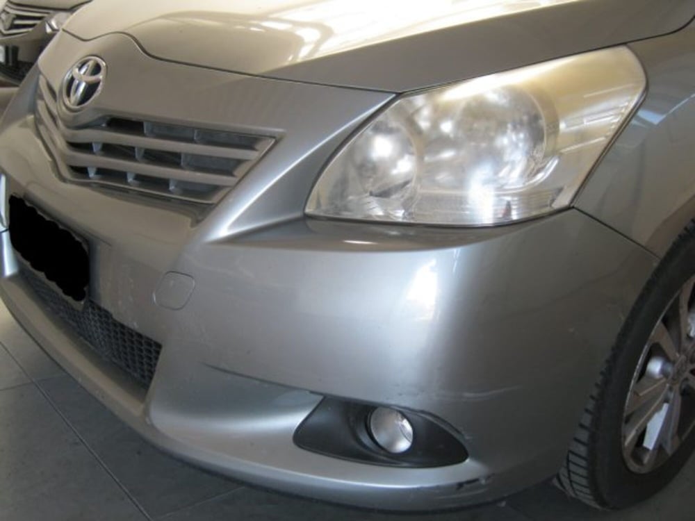 Toyota Verso usata a Ascoli Piceno (14)