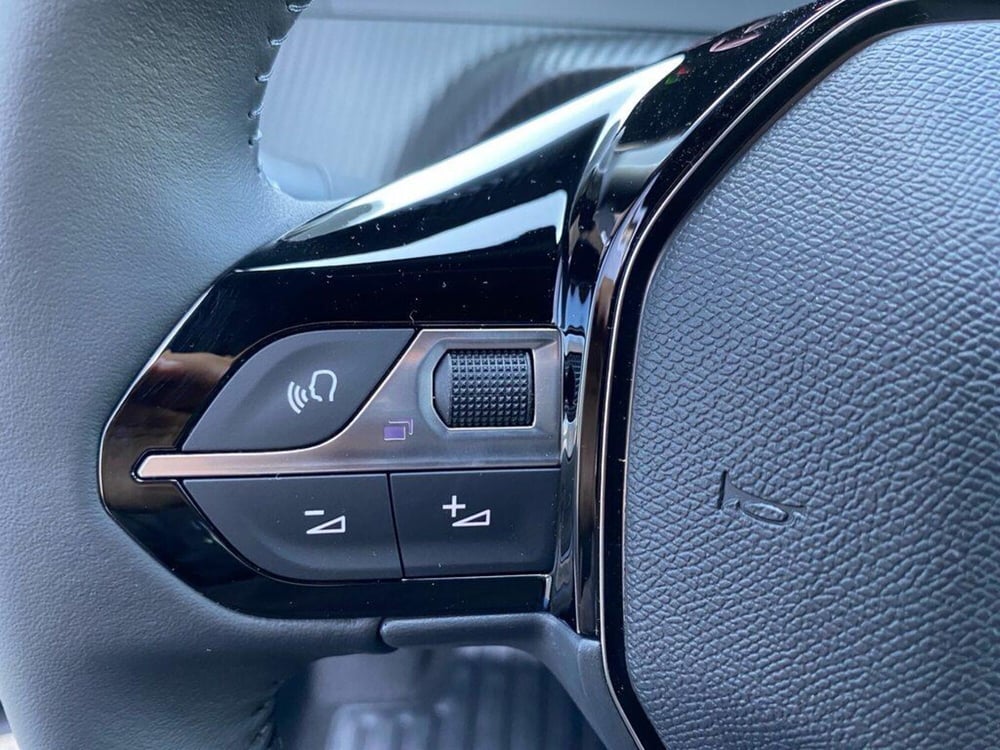 Peugeot 2008 nuova a Torino (11)