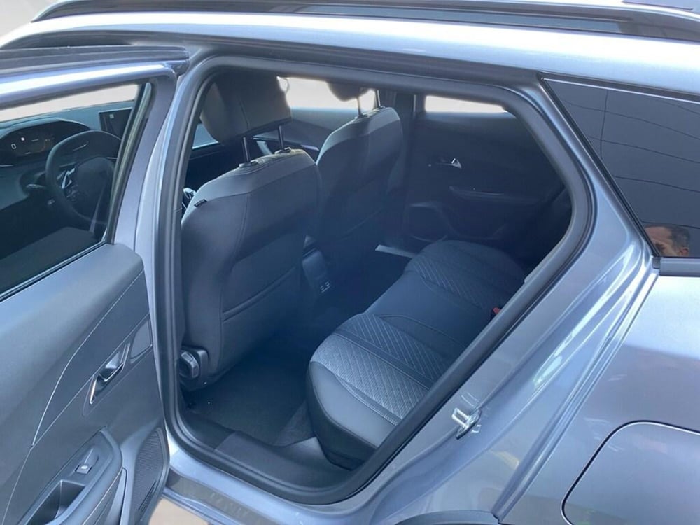 Peugeot 2008 nuova a Torino (8)